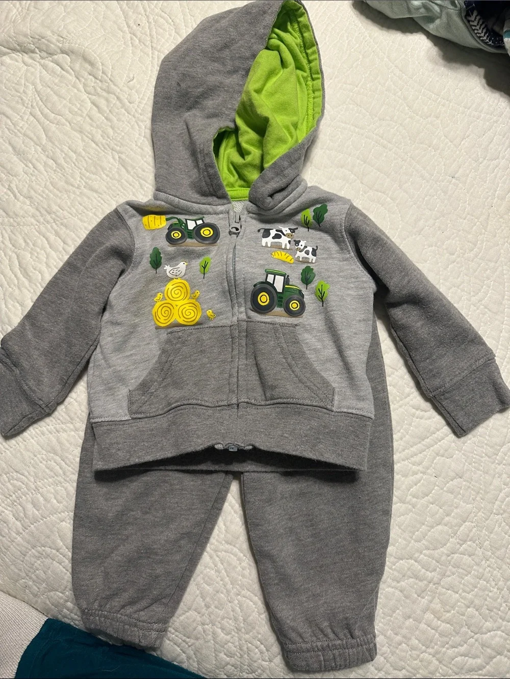 0281 John Deere Gray and Green Infant Matching Set Hoodie & Pants size 3-6 mths